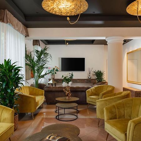 Hotel Mazzanti Мілано-Маріттіма Екстер'єр фото
