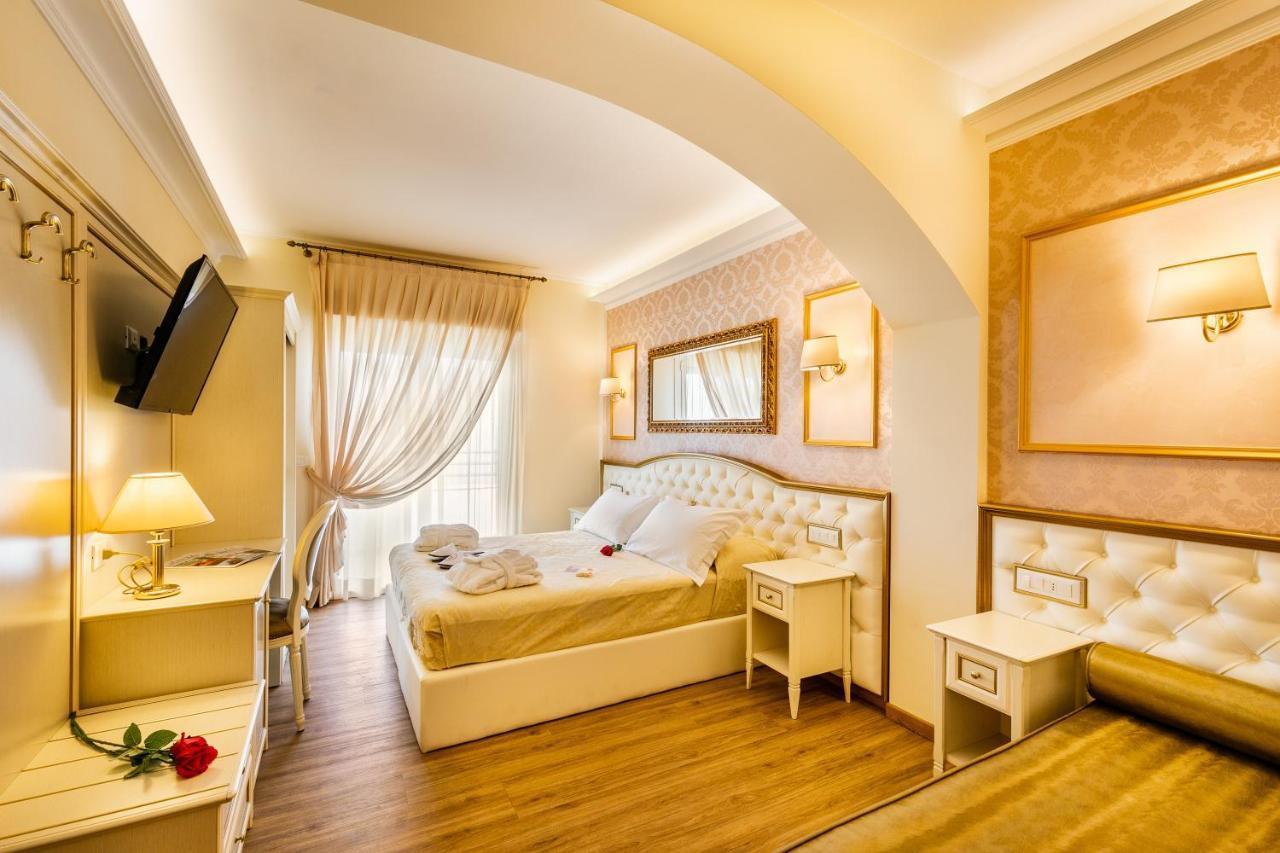 Hotel Mazzanti Мілано-Маріттіма Екстер'єр фото
