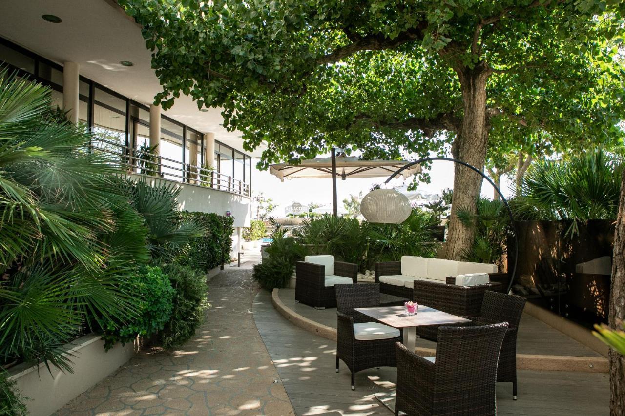 Hotel Mazzanti Мілано-Маріттіма Екстер'єр фото